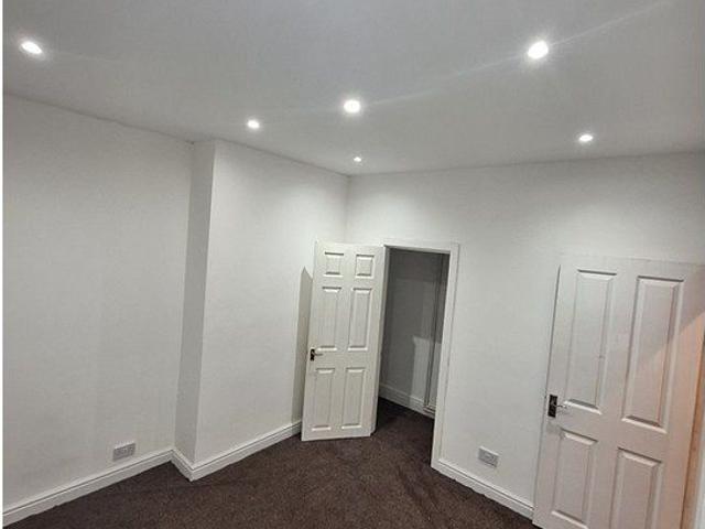 Room for rent in Whalley Range, Manchester