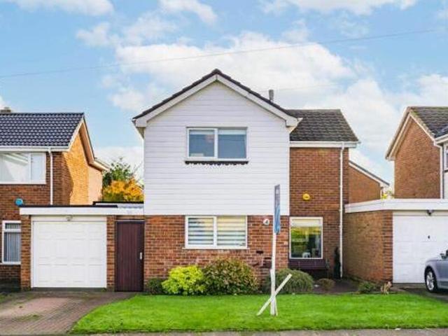 House for sale in Widnes