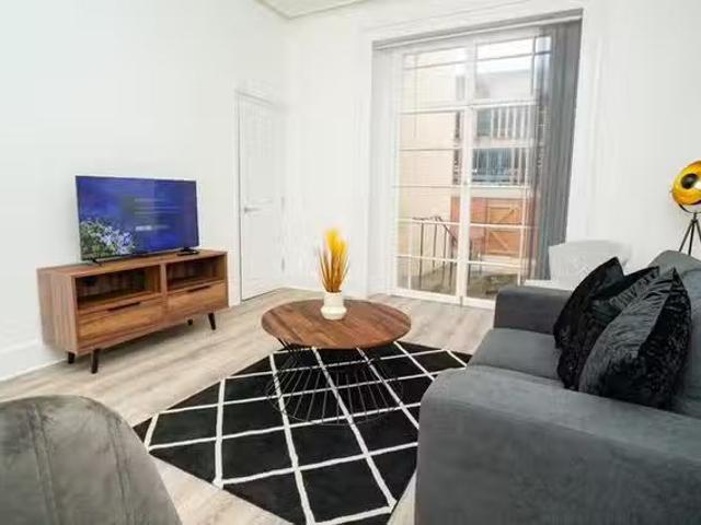 Apartment for rent in Ewens Farm, Golden Valley