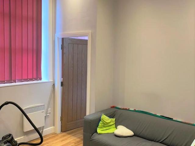 Apartment for rent in Two Mills, Cheshire