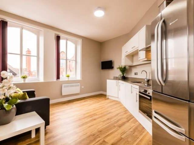 Room for rent in Two Mills, Cheshire