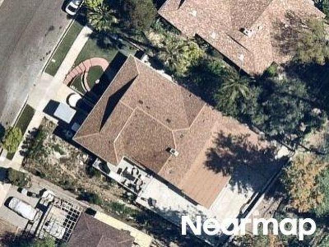 House for sale in Burbank
