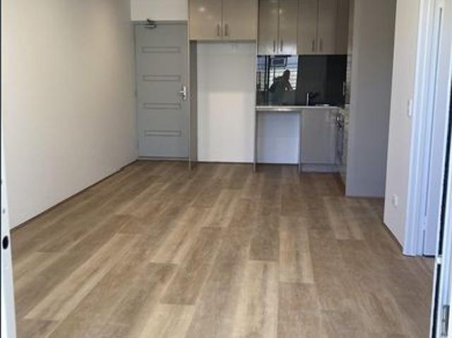 Apartment for rent in Cloverdale, City of Belmont