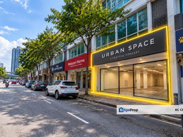 Shop for rent in Kajang, Langat