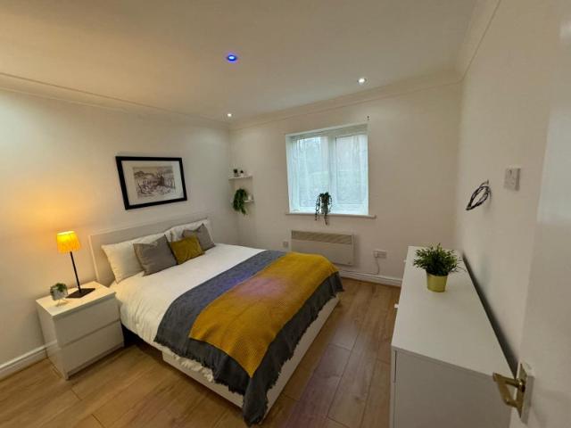 Apartment for rent in London Borough of Ealing, Greater London