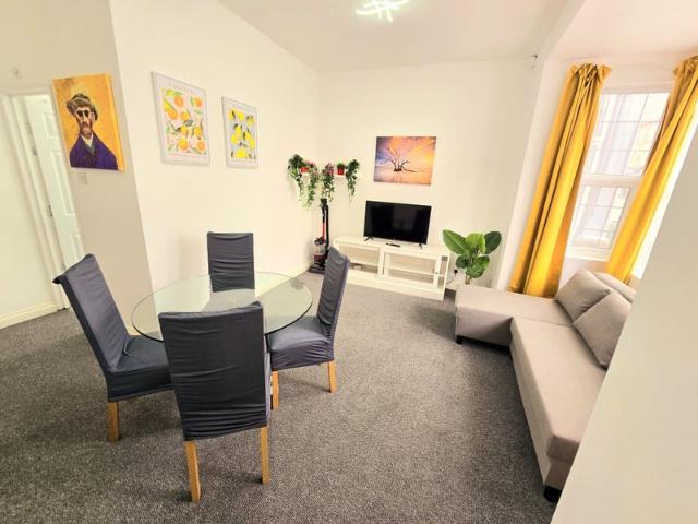 Apartment for rent in Temple Mills, Greater London