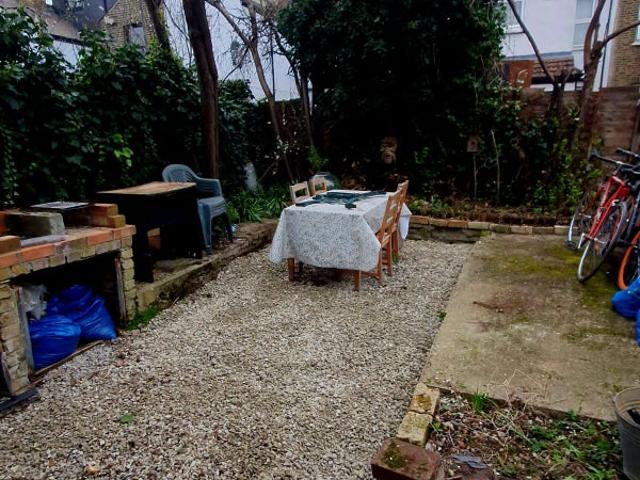 Apartment for rent in Maryland, Greater London