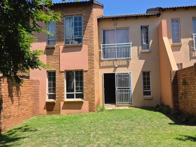 Apartment for rent in Carlswald, Midrand