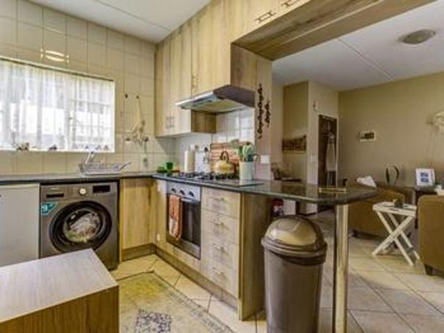 Townhouse for sale in Benoni