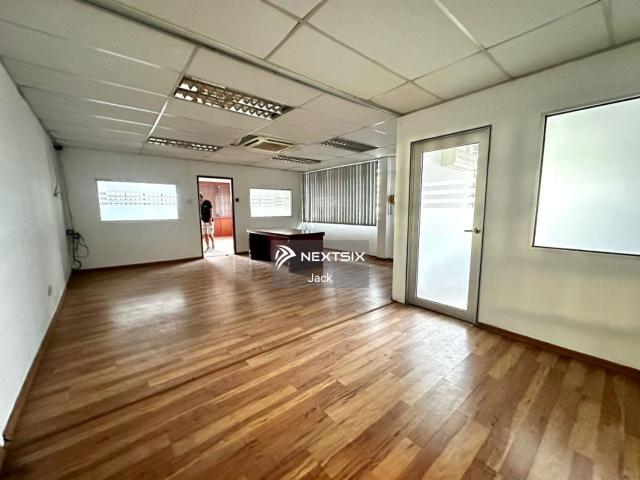 Residential House for sale in Langat, Selangor