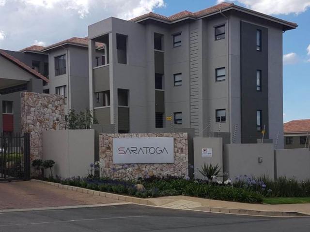Apartment for rent in Lone Hill, Randburg