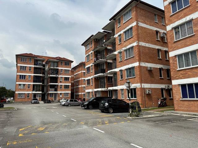 Apartment for sale in Petaling, Alam Impian