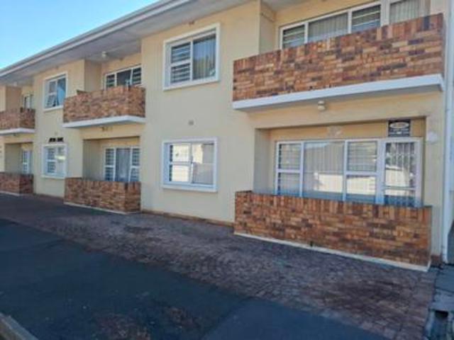 Apartment for sale in Goodwood, Western Cape