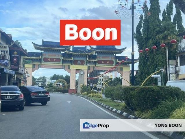 Shop for rent in Kuching