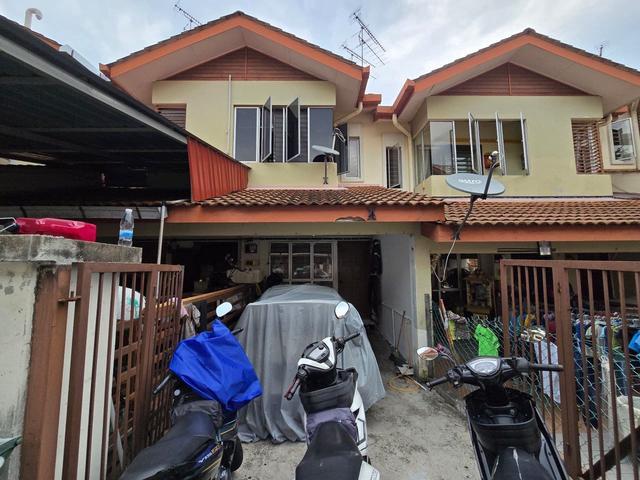 Townhouse for sale in Majlis Perbandaran Selayang, Gombak