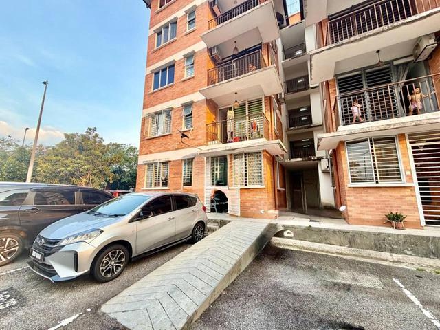Apartment for sale in Petaling, Alam Impian