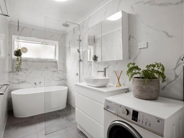 Apartment for rent in Carnegie, Melbourne