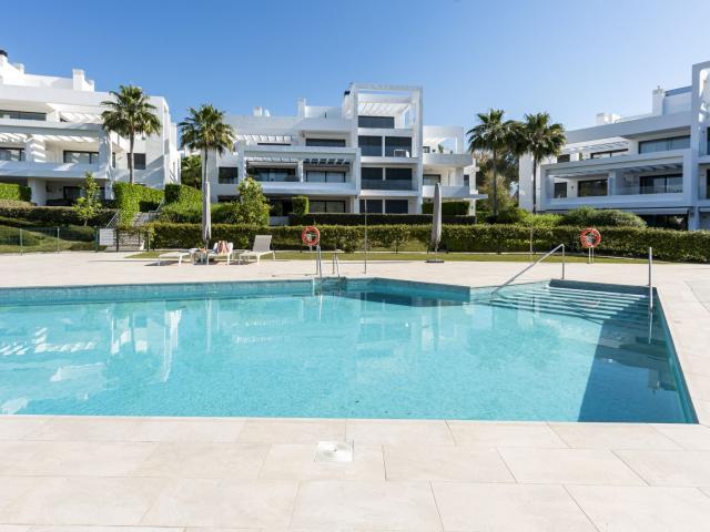 Apartamento en alquiler en Atalaya-Isdabe, Costa del Sol Occidental