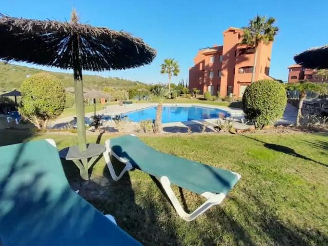 Apartamento en alquiler en Barriada Islas Canarias, Costa del Sol Occidental