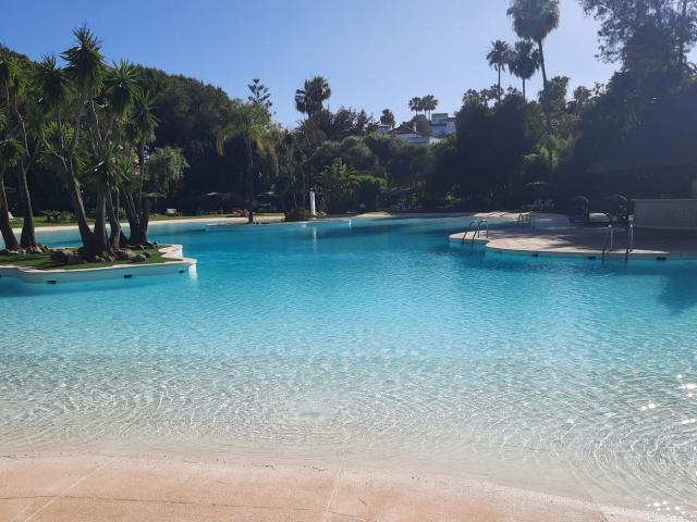 Apartamento en alquiler en Barriada Islas Canarias, Costa del Sol Occidental