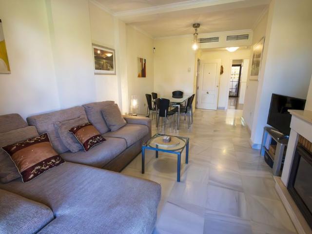 Apartamento en alquiler en Atalaya-Isdabe, Costa del Sol Occidental