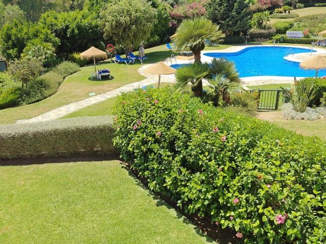 Apartamento en alquiler en Artola, Costa del Sol Occidental