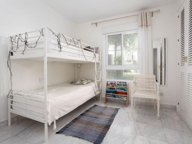 Apartamento en alquiler en Finestrat, Urbanización Galandú