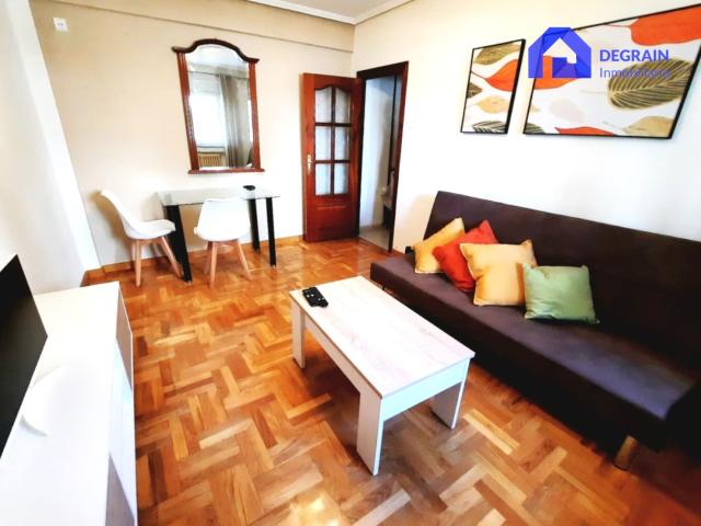 Apartamento en alquiler en Oviedo, Asturias