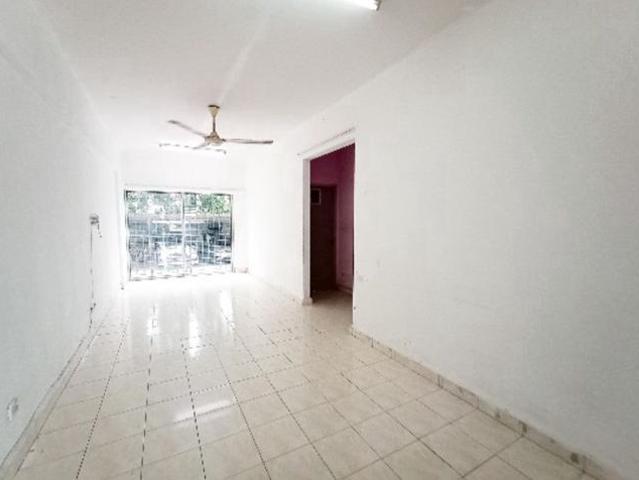 Apartment for sale in Petaling, Subang Jaya