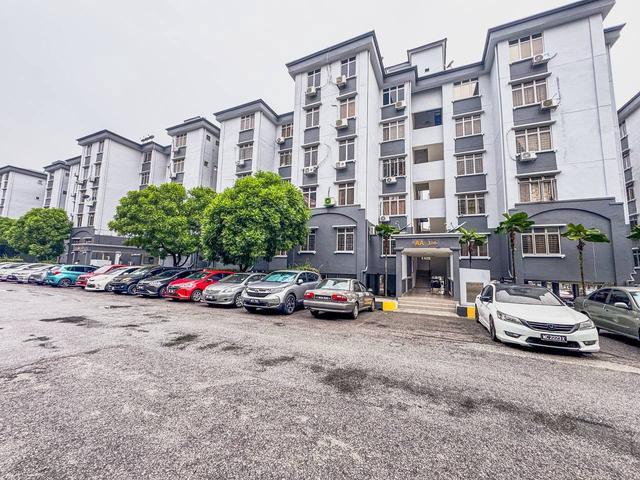 Apartment for sale in Majlis Bandaraya Subang Jaya, Petaling