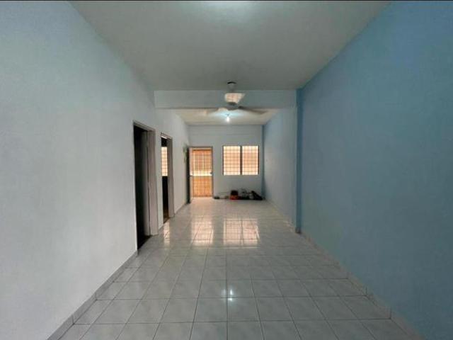 Apartment for sale in Nilai, Negeri Sembilan