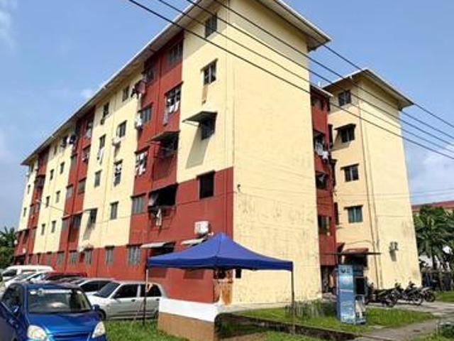 Apartment for sale in Kuching, Bahagian Kuching