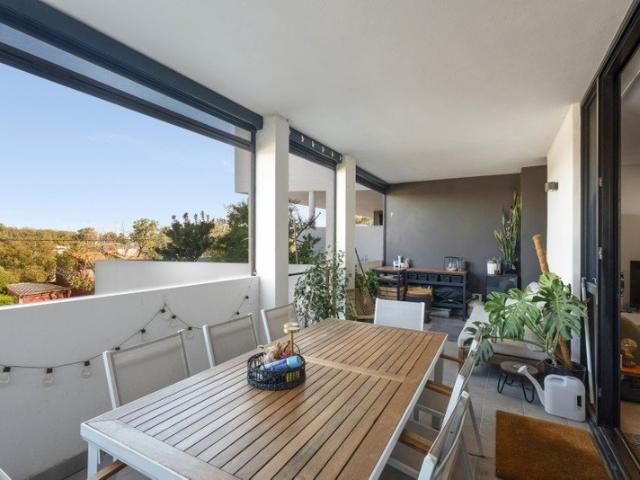 Apartment for sale in Duncraig, Western Australia