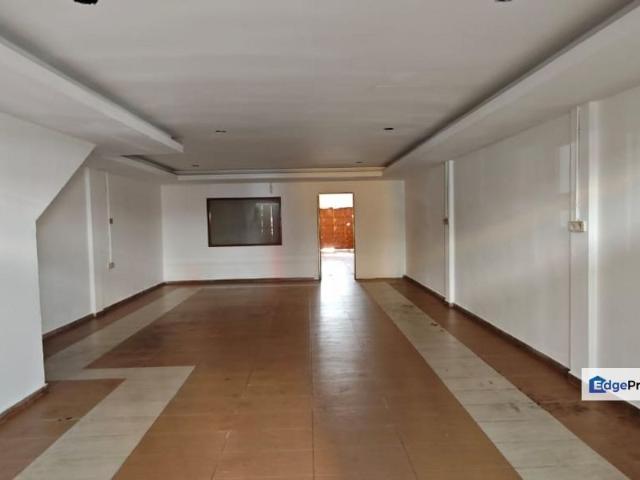 Shop for rent in Kuantan, Pahang