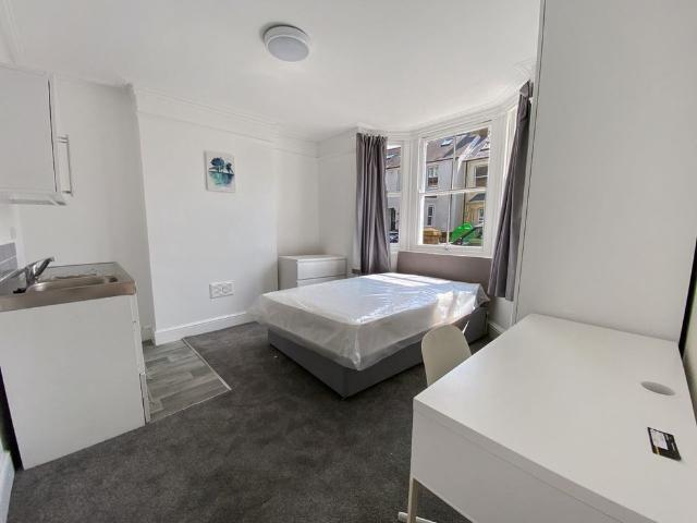 Room for rent in The Slade, Oxfordshire