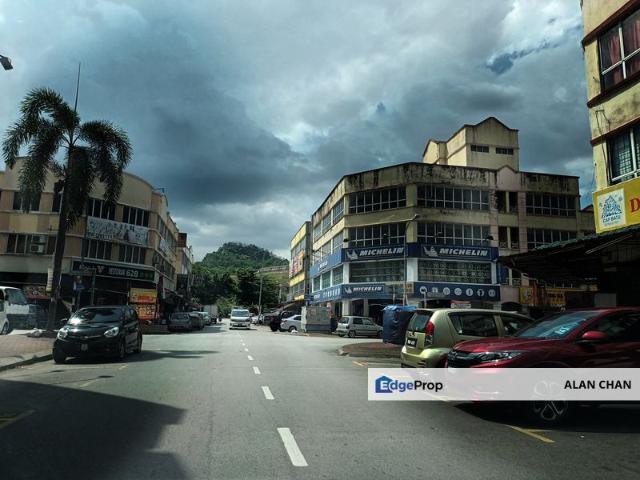 Shop for rent in Country Heights Damansara, Kuala Lumpur