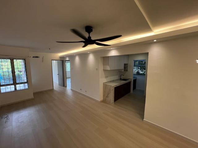 Apartment for sale in Petaling, Damansara Damai
