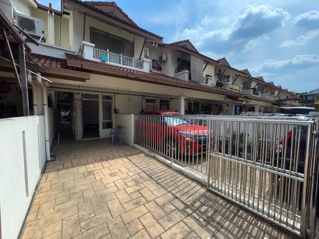 Townhouse for sale in Kajang, Langat