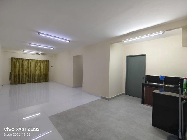 Apartment for sale in Petaling, Subang Jaya