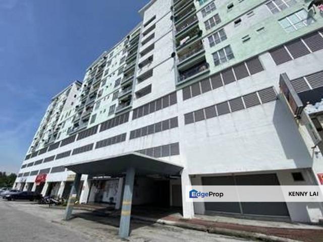 Shop for sale in Kajang, Langat
