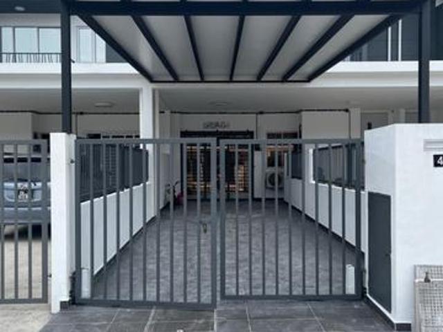Townhouse for sale in Port Klang, Selangor