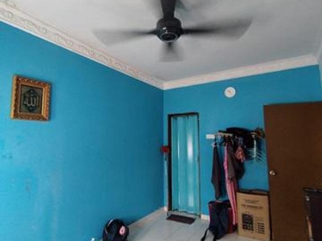 Apartment for sale in Langat, Selangor