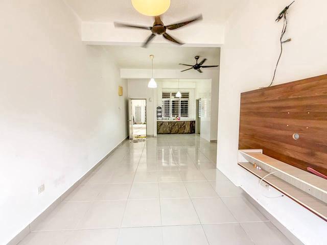 Apartment for sale in Tanjong Sepat, Selangor