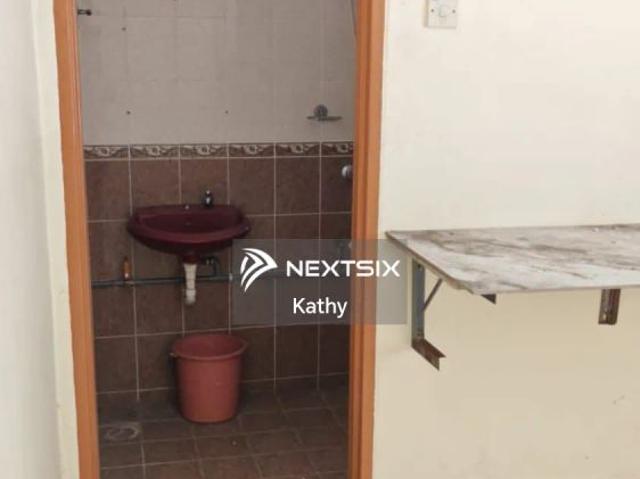 Townhouse for rent in Cheng, Malaka