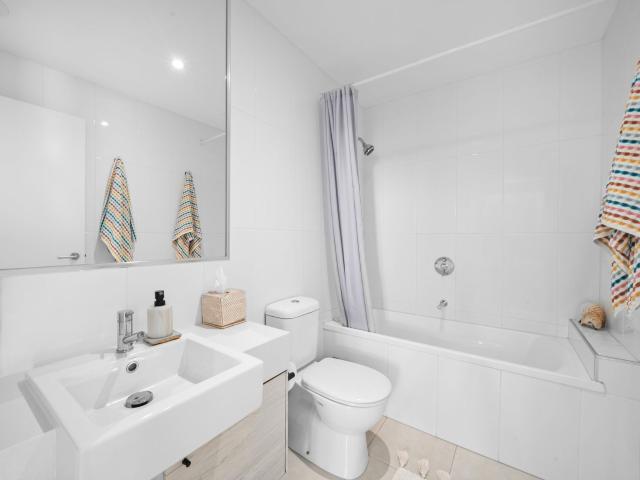 Apartment for sale in Kings Creek, Queensland