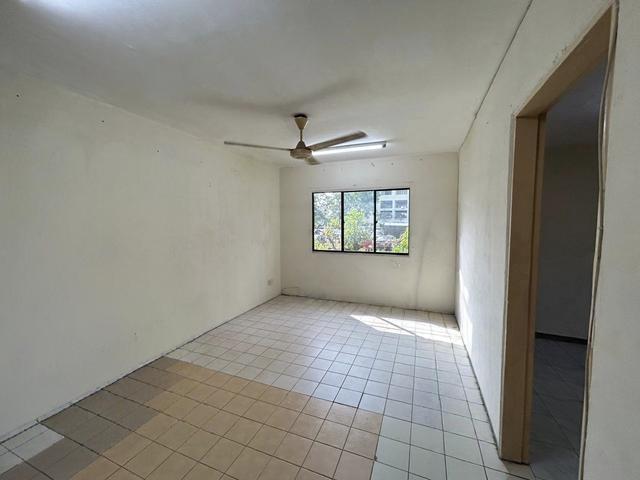 Apartment for sale in Country Heights Damansara, Kuala Lumpur