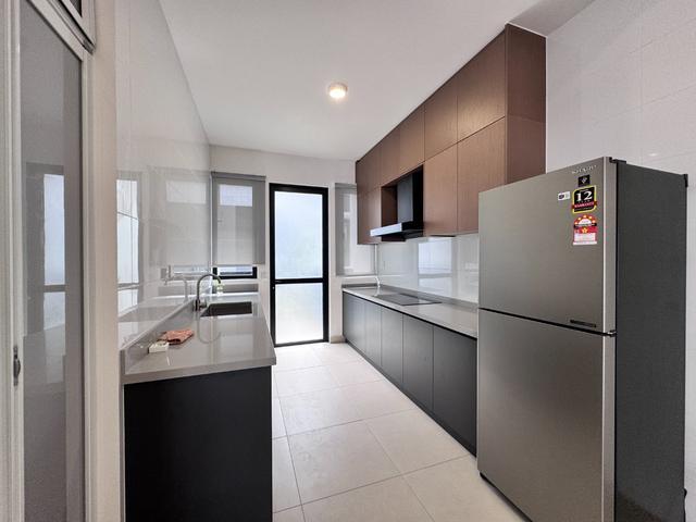 Townhouse for rent in Petaling, Alam Impian