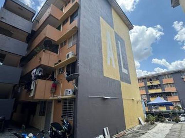 Apartment for sale in Country Heights Damansara, Kuala Lumpur