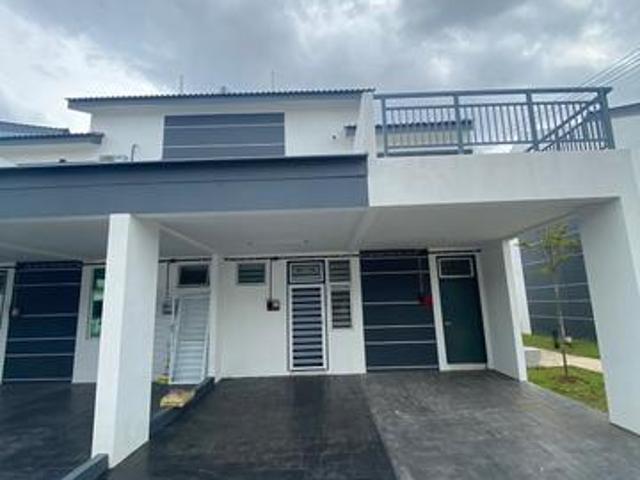 Townhouse for sale in Tanjong Sepat, Selangor