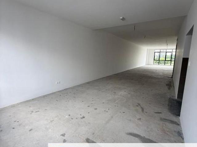 Shop for rent in Petaling, Alam Impian